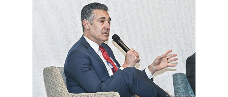 Dr Hanks - Photo by Donna Abbott-Vlahos - Business Review