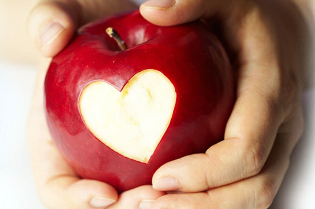 apple with heart